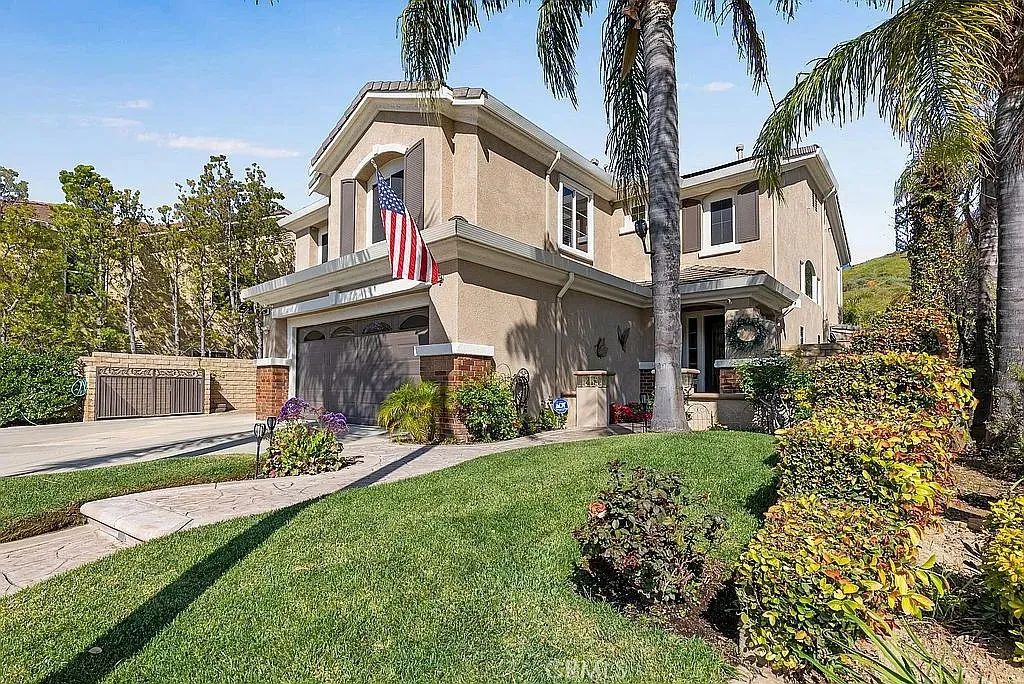22019 Gold Canyon, Saugus, CA 91390