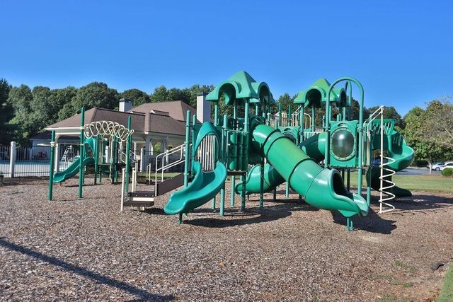 1435 Lake Heights Circle, Dacula, GA 30019