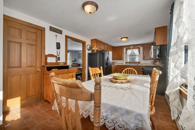 187 Grant Road, Newmarket, NH 03857