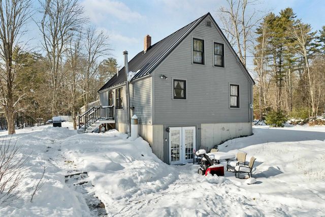 187 Grant Road, Newmarket, NH 03857