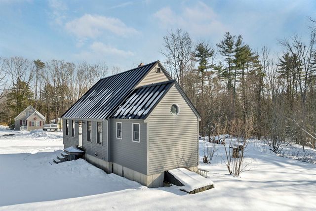 187 Grant Road, Newmarket, NH 03857