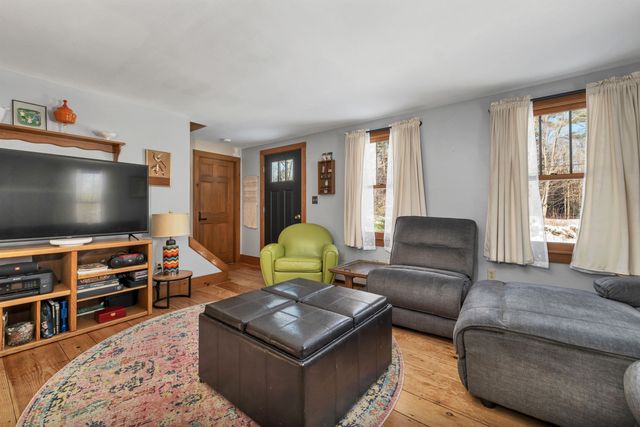 187 Grant Road, Newmarket, NH 03857