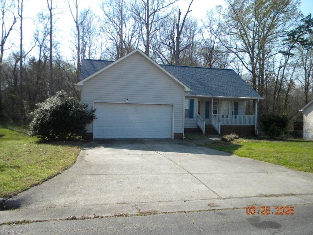 4620 Leprechaun Lane, Winston-salem, NC 27127