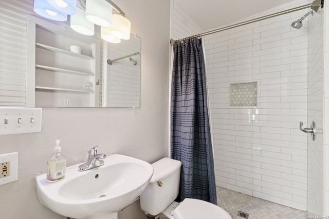 1007 Rigsby, San Antonio, TX 78210