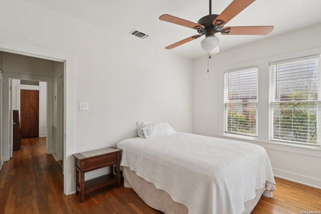 1007 Rigsby, San Antonio, TX 78210