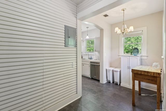 1007 Rigsby, San Antonio, TX 78210