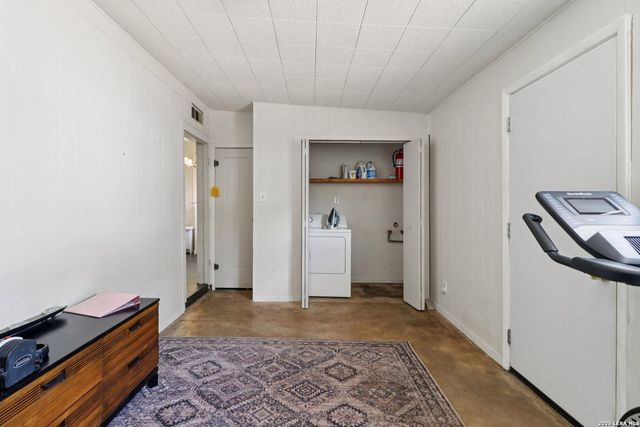 1007 Rigsby, San Antonio, TX 78210