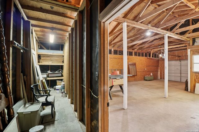 1007 Rigsby, San Antonio, TX 78210