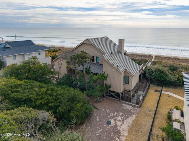 111 Dogwood Circle, Atlantic Beach, NC 28512