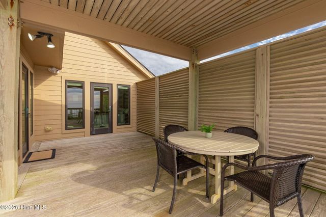 111 Dogwood Circle, Atlantic Beach, NC 28512