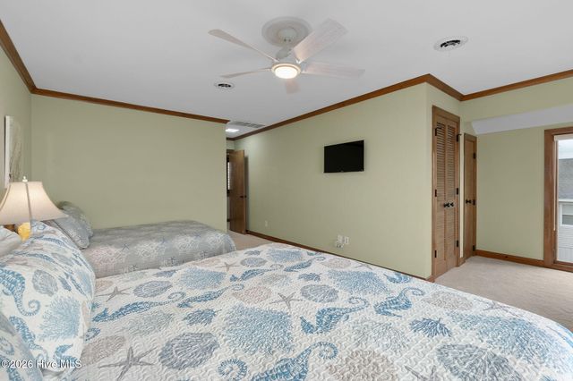 111 Dogwood Circle, Atlantic Beach, NC 28512