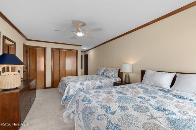 111 Dogwood Circle, Atlantic Beach, NC 28512