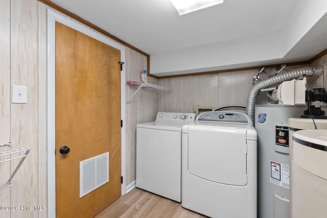 111 Dogwood Circle, Atlantic Beach, NC 28512