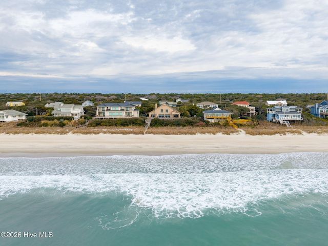 111 Dogwood Circle, Atlantic Beach, NC 28512