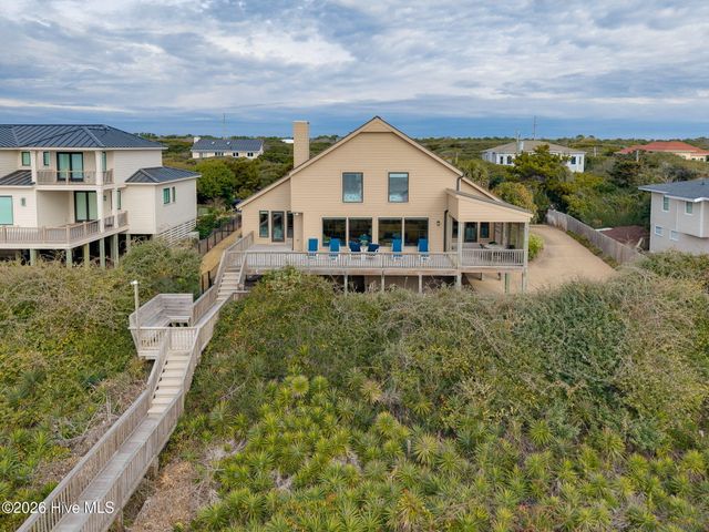 111 Dogwood Circle, Atlantic Beach, NC 28512