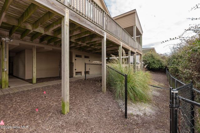 111 Dogwood Circle, Atlantic Beach, NC 28512