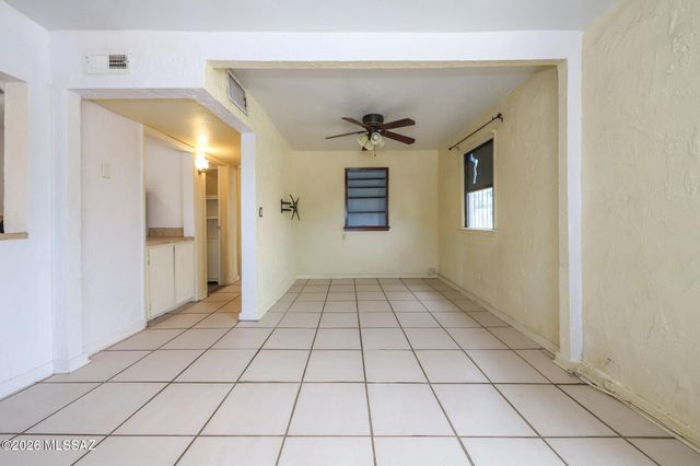 329 W Macarthur Street, Tucson, AZ 85714