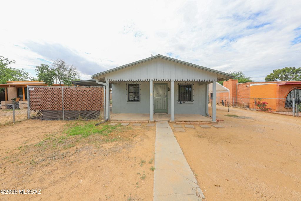 329 W Macarthur Street, Tucson, AZ 85714