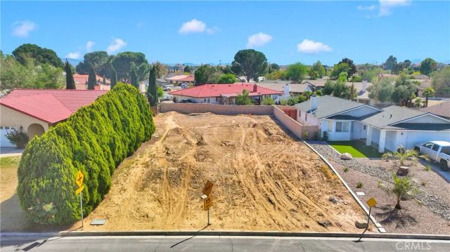 18505 Kalin Ranch, Victorville, CA 92395