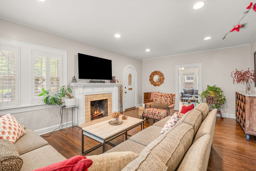 2736 Willing Avenue, Fort Worth, TX 76110 — photo 5