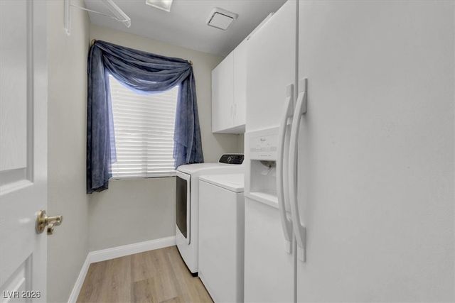 8932 Bracken Cliff Court, Las Vegas, NV 89129