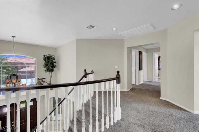 8932 Bracken Cliff Court, Las Vegas, NV 89129