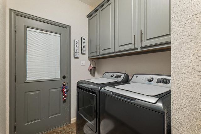 117 Ashlyn Court, Whitesboro, TX 76273