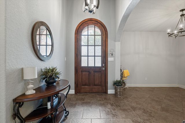 117 Ashlyn Court, Whitesboro, TX 76273