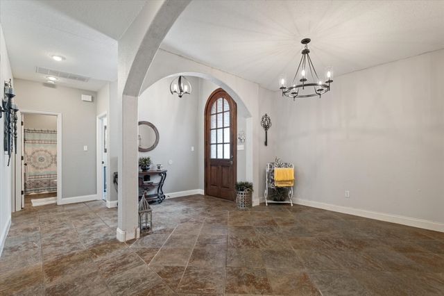 117 Ashlyn Court, Whitesboro, TX 76273
