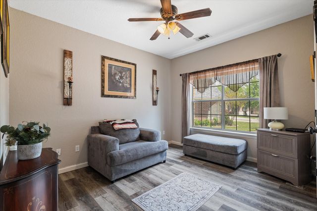 117 Ashlyn Court, Whitesboro, TX 76273