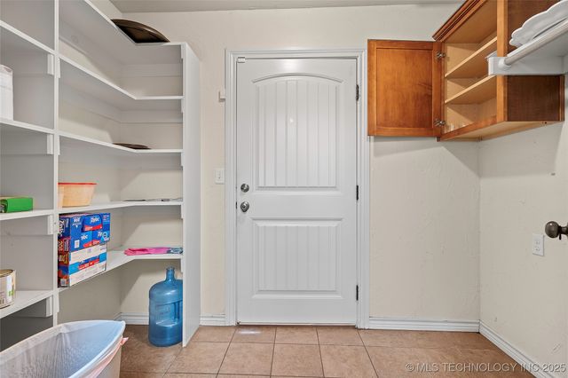 1204 Gantt, Marietta, OK 73448