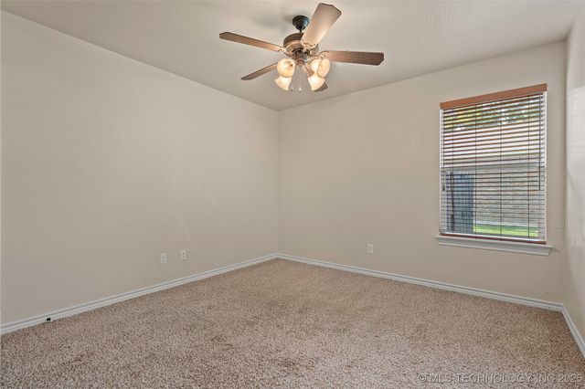 1204 Gantt, Marietta, OK 73448
