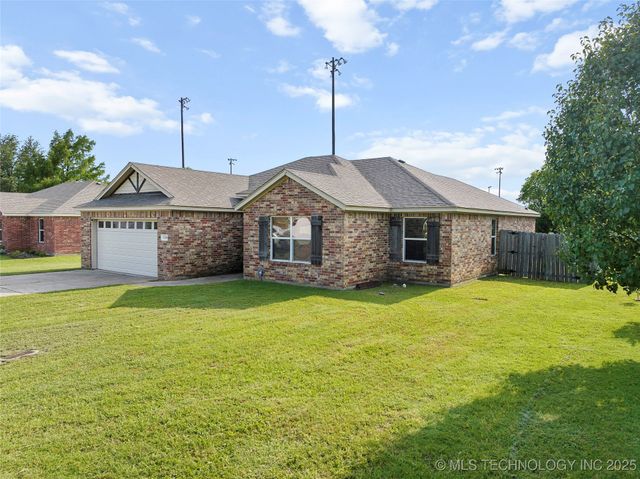 1204 Gantt, Marietta, OK 73448