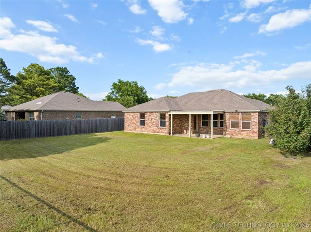 1204 Gantt, Marietta, OK 73448