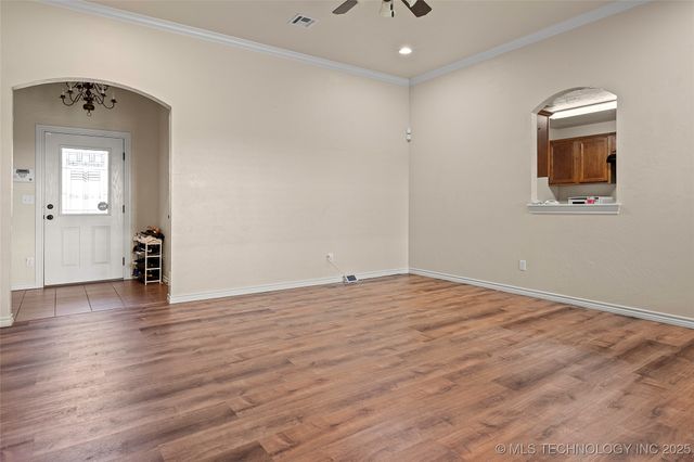 1204 Gantt, Marietta, OK 73448