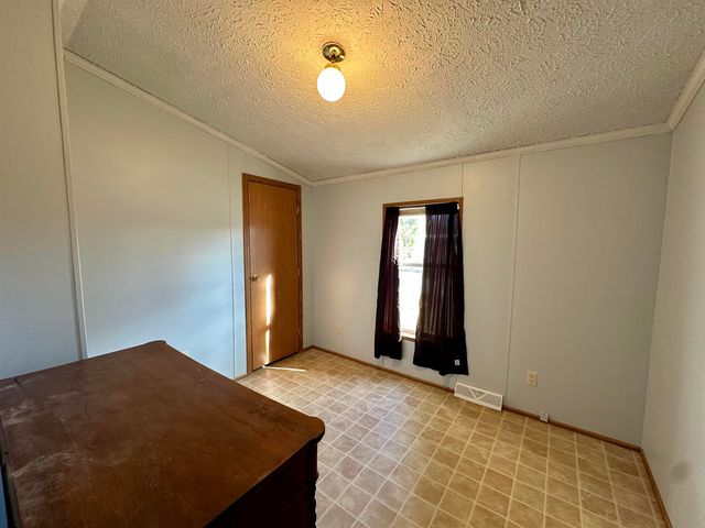 403 Farm Lane, Cadillac, MI 49601