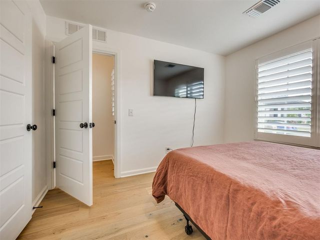 3900 Black Mesa Road, Norman, OK 73071