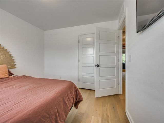 3900 Black Mesa Road, Norman, OK 73071