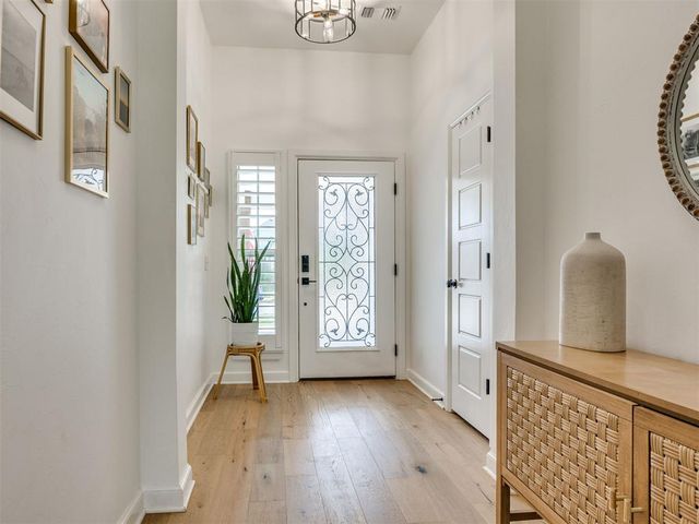 3900 Black Mesa Road, Norman, OK 73071