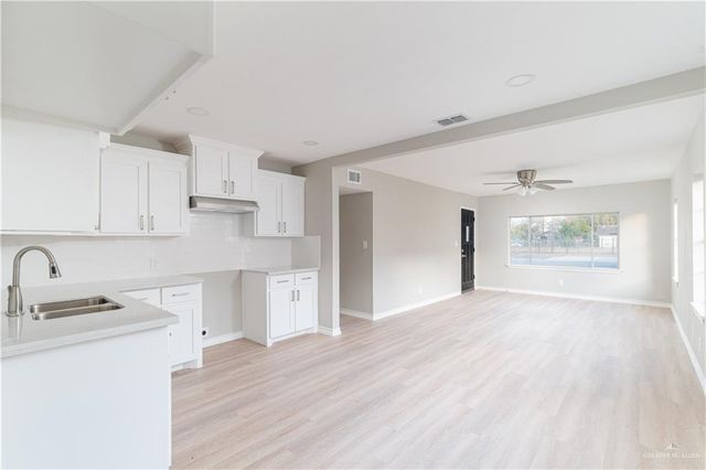 1331 S Georgia Avenue, Mercedes, TX 78570