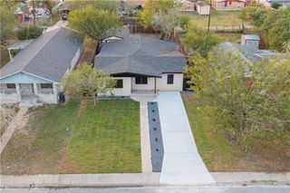 1331 S Georgia Avenue, Mercedes, TX 78570
