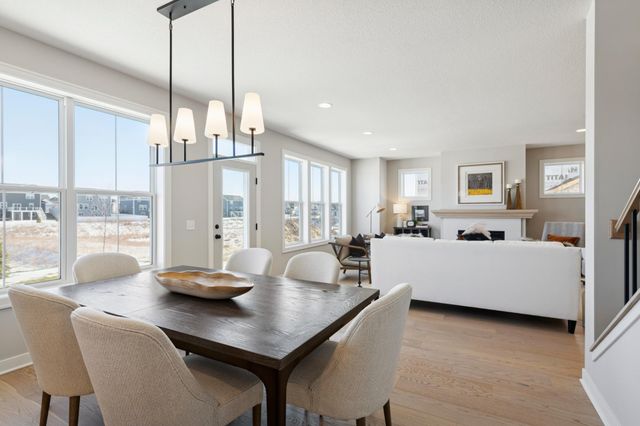 5890 Freeland Alcove N, Hugo, MN 55038