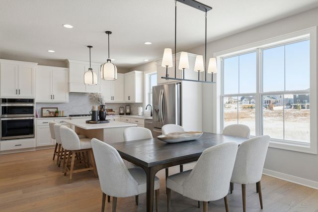 5890 Freeland Alcove N, Hugo, MN 55038