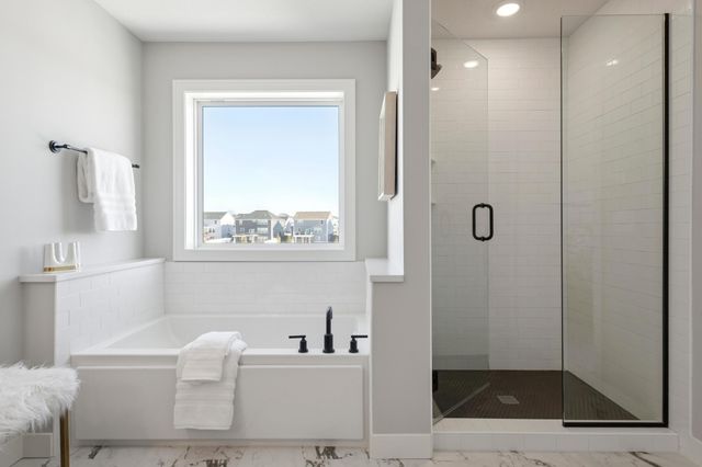 5890 Freeland Alcove N, Hugo, MN 55038