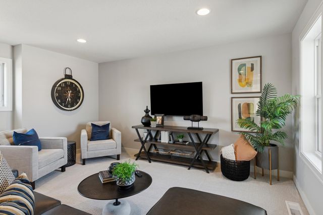 5890 Freeland Alcove N, Hugo, MN 55038