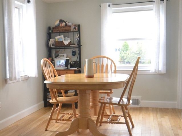 545 W Water St, Rockland, MA 02370