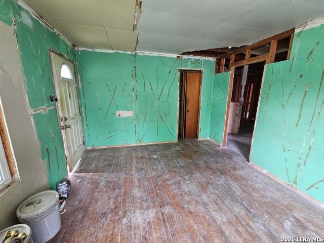 911 topaz, San Antonio, TX 78228