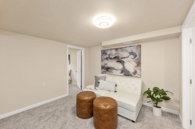8222 E Valleyway Ave, Spokane Valley, WA 99212