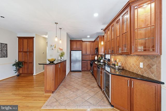 108 THRIFT ST, Gaithersburg, MD 20878