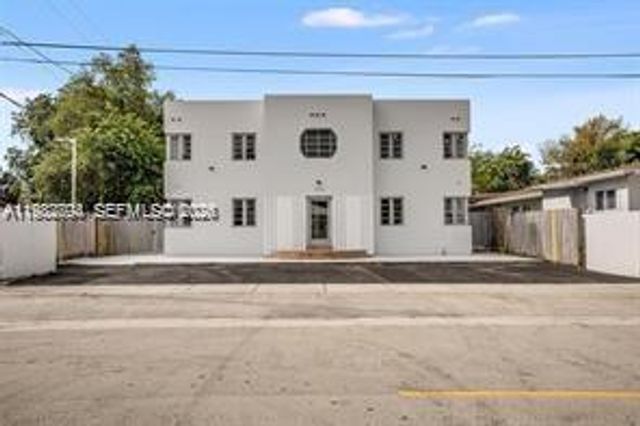 572 NE 67th St 5, Miami, FL 33138